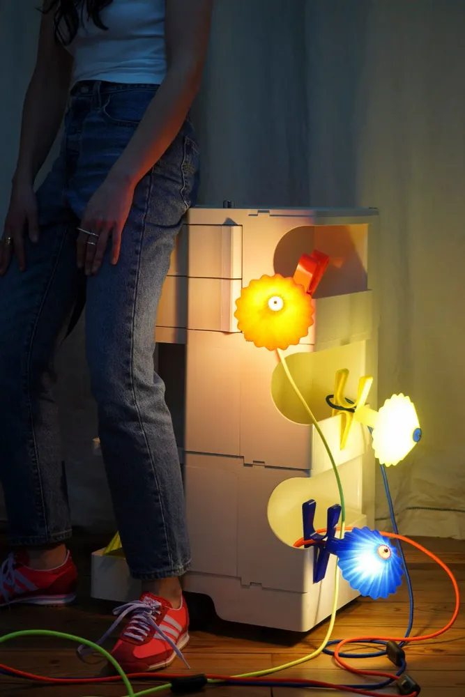 Design objects - Parasol lamp - Clip lamp Made in France in bio-sourced plastic - RAYON VERT STUDIO