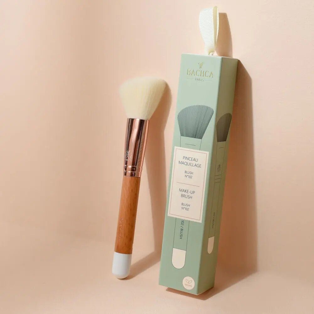 Beauty products - Angled blush brush - BACHCA