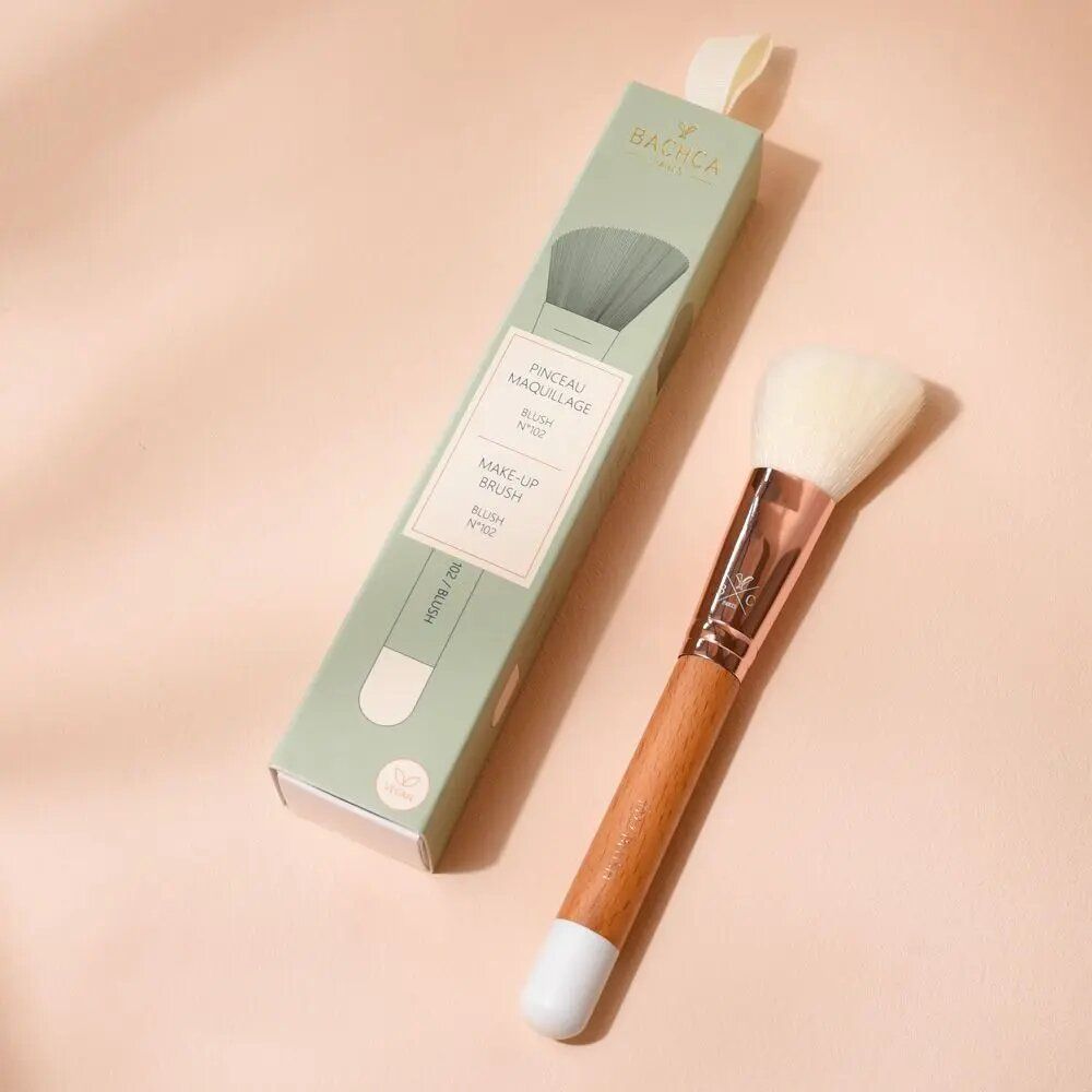 Beauty products - Angled blush brush - BACHCA