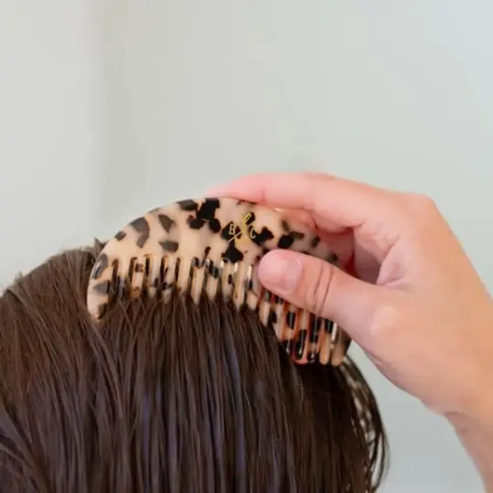 Beauty products - Tortoiseshell comb - BACHCA
