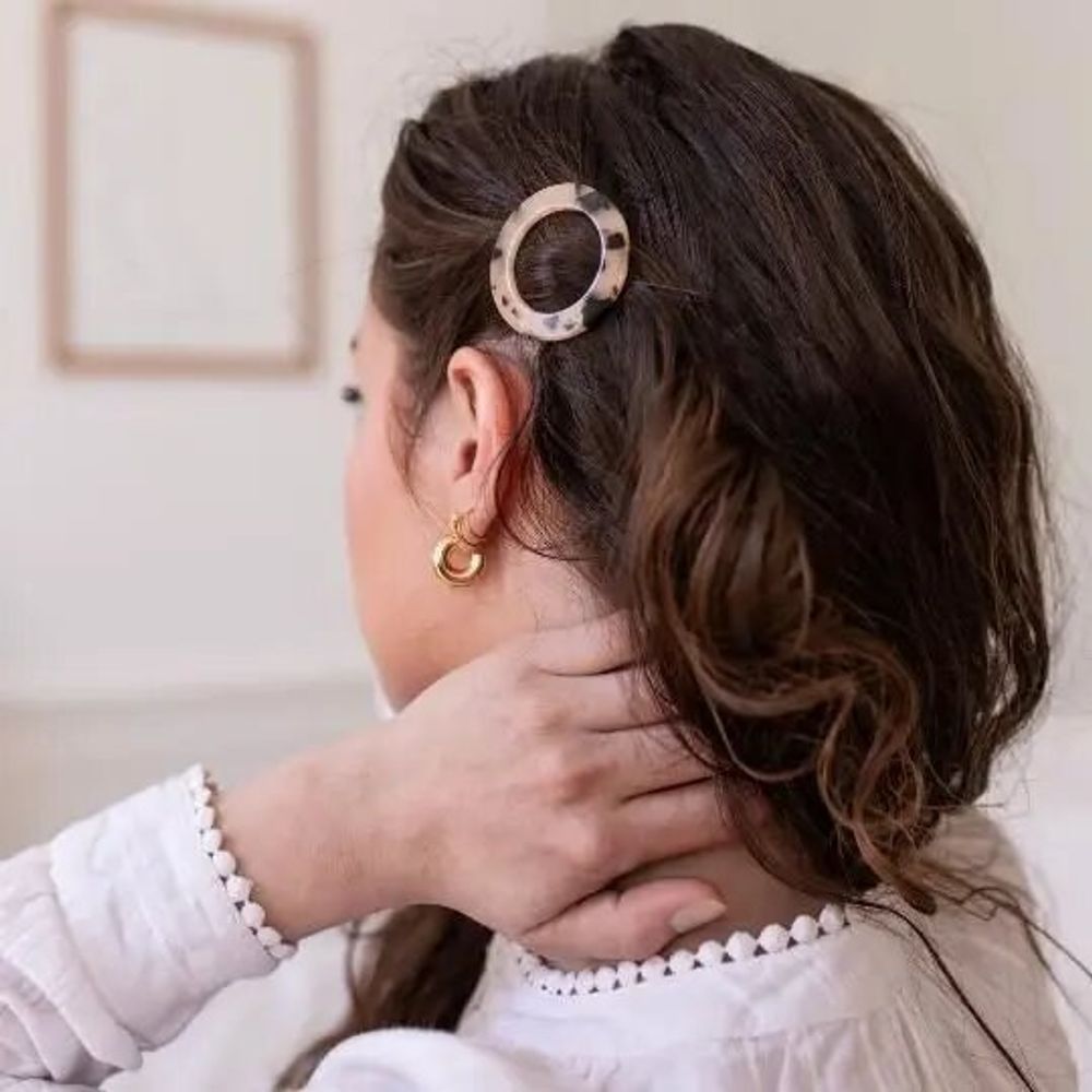Hair accessories - Tortoise round hair clip - BACHCA
