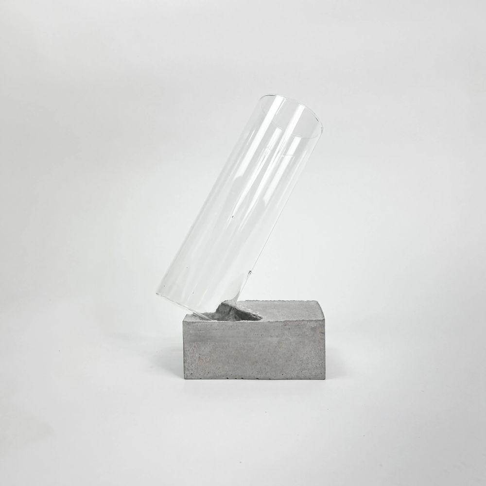 Vases - Sculptural Flower Vase [PEAK] - CASE STUDIOS