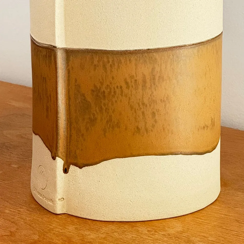 Céramique - LAMPE TOTEM SCULPTURALE EN GRÈS - CUOIO COLLECTION - DI VINCENZO POUJOULA