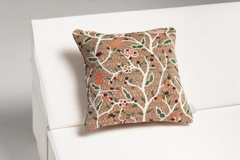 Outdoor decorative accessories - Cozip PINKY BLOOM outdoor cushion | Elitis fabric - COZIP