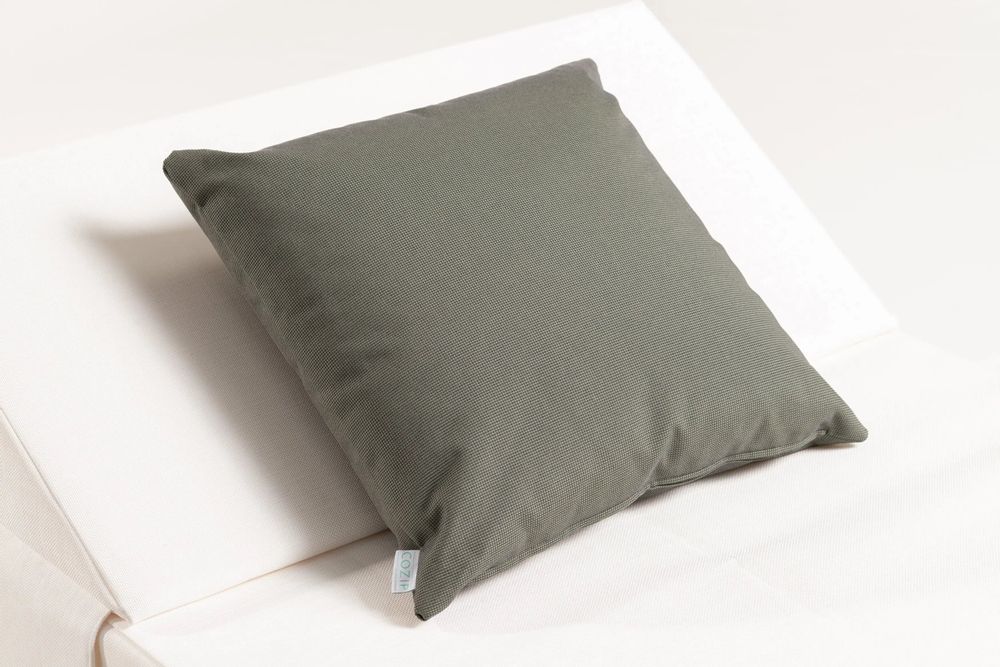 Accessoires de déco extérieure - Coussin COZIP 50x50 cm | Batyline waterproof - COZIP