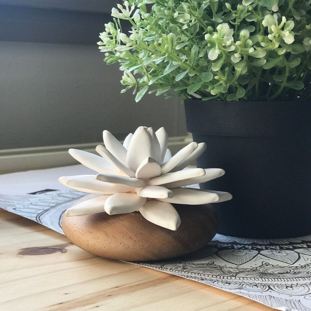 Floral decoration - Home perfume diffuser, essential oil diffuser,  fragrance diffuser - ANOQ