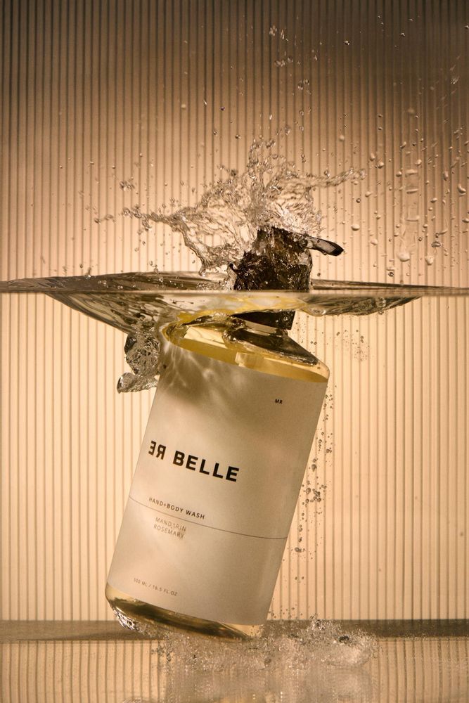 Soaps - Hand+Body Wash Mandarin Rosemary 500 ml - REBELLE COPENHAGEN