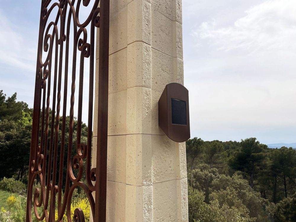 Outdoor wall lamps - Solar wall light VERTY - LYX LUMINAIRES