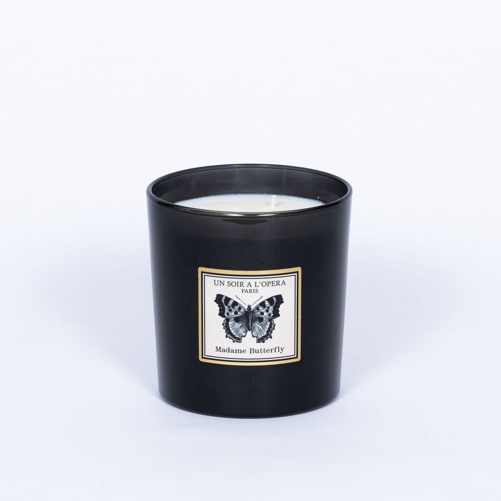 Decorative objects - MADAME BUTTERFLY - SCENTED CANDLE 100% VEGETABLE WAX - 550GR - UN SOIR A L'OPERA