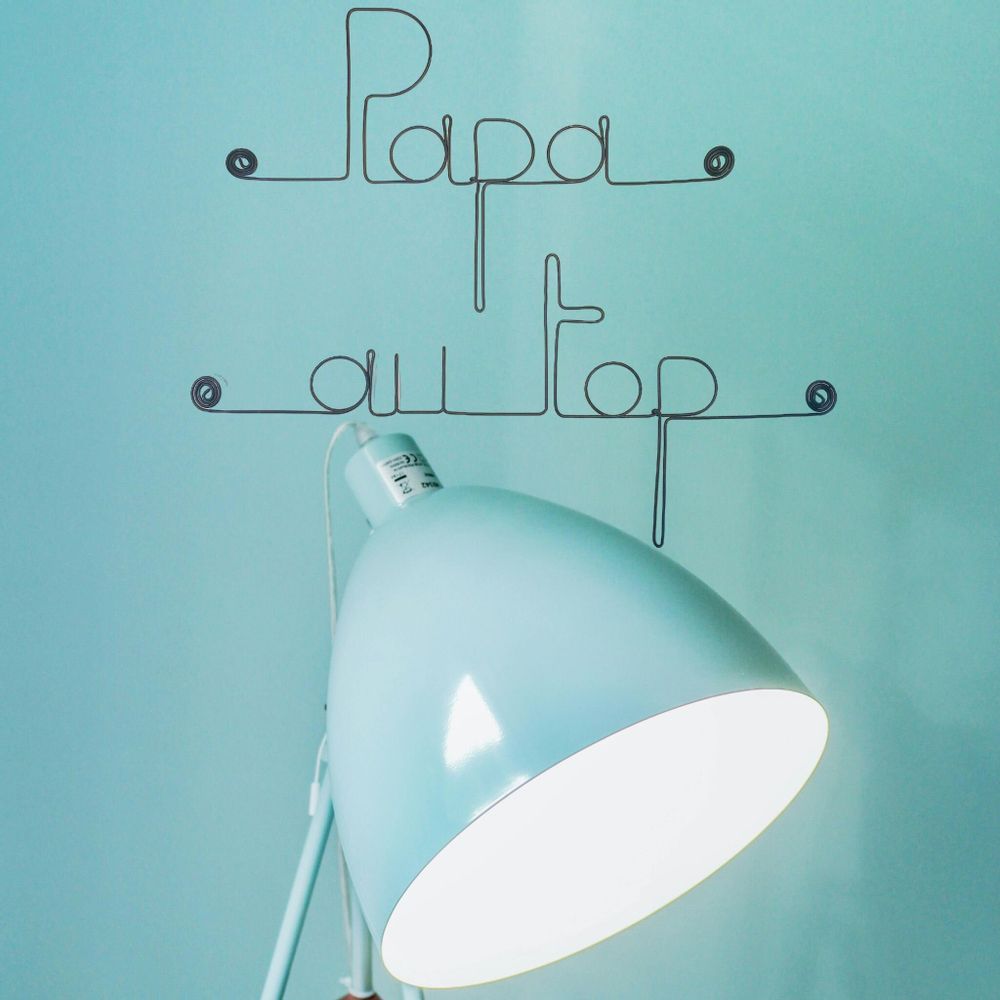 Decorative objects - Wire Wall Decoration\" Dad at the top\ "” - to pin - BIJOUX DE MUR