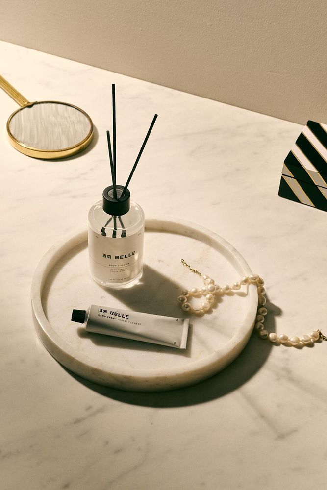 Home fragrances - Room Diffuser Sandalwood Criste Marine 180 ml - REBELLE COPENHAGEN