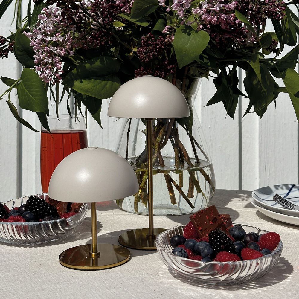 Lampes à poser - Mini-lampe de table LED « ALONG » beige/laiton, boîte de 2 - DYBERG LARSEN