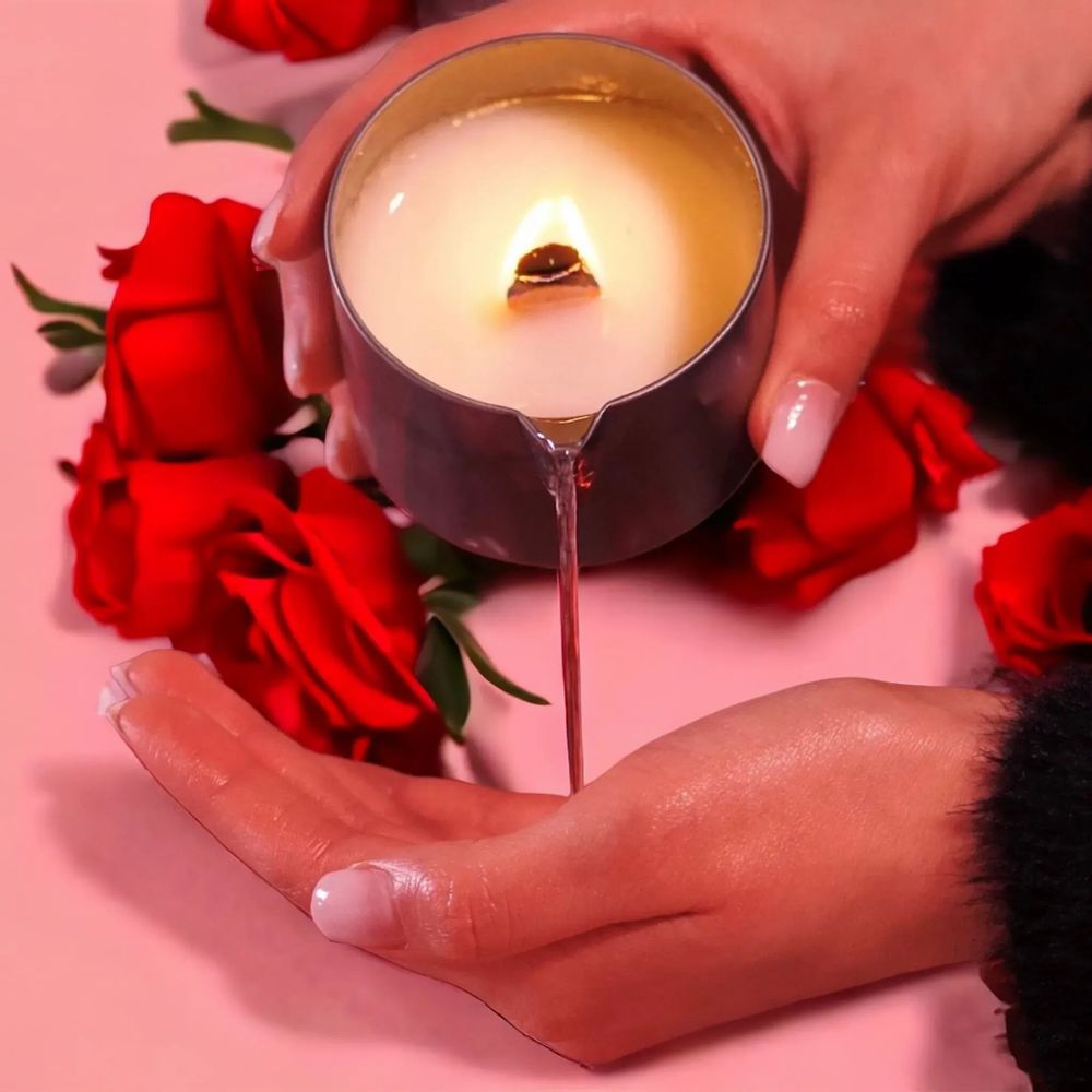 Beauty products - Massage candle - MAT AMANDINE