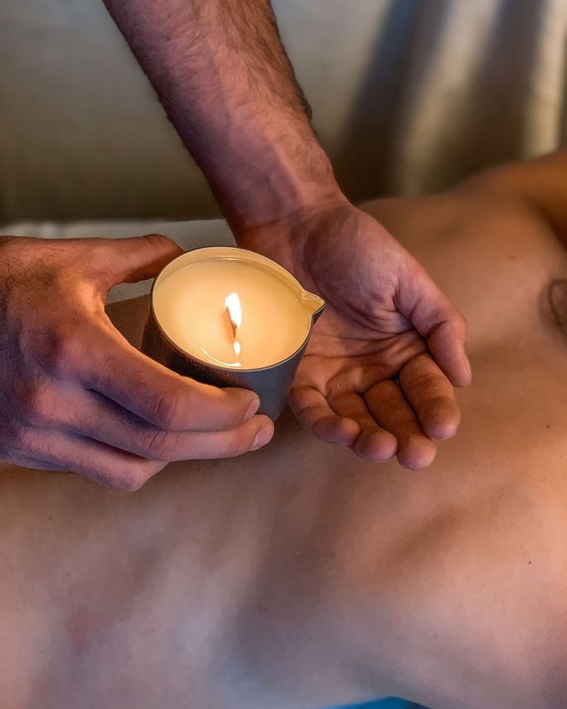 Beauty products - Massage candle - MAT AMANDINE