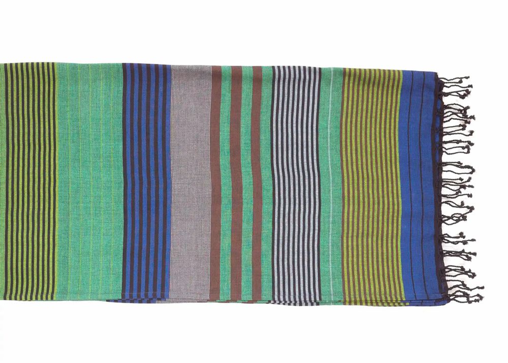 Serviettes de bain - FOUTA EN COTON BIOLOGIQUE - ÉBÈNE - couleur FOREST - KARAWAN AUTHENTIC