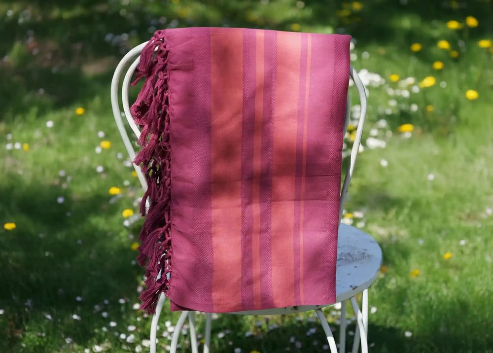 Bath towels - FOUTA WOVEN IN ORGANIC COTTON - GARDEN COLLECTION - FUCHSIA COLOR - KARAWAN AUTHENTIC