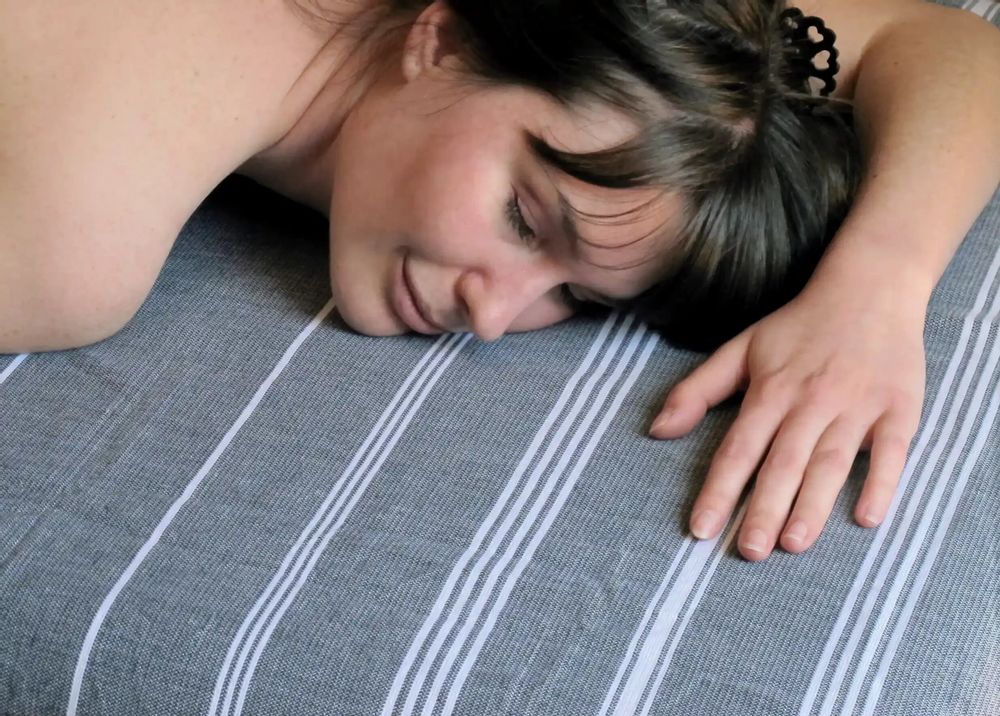 Bath towels - ORGANIC COTTON FOUTA - HAMMAM Collection - Color WHITE & ANTHRACITE - KARAWAN AUTHENTIC