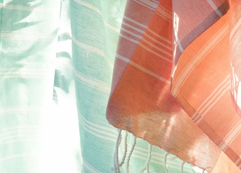 Bath towels - ORGANIC COTTON TOWEL - HAMMAM COLLECTION - WHITE & CORAL COLOR - KARAWAN AUTHENTIC