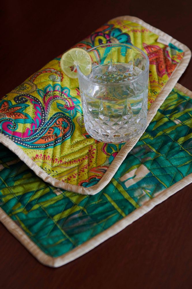 Table mat - Upcycled placemats for home dining table settings - I WAS A SARI