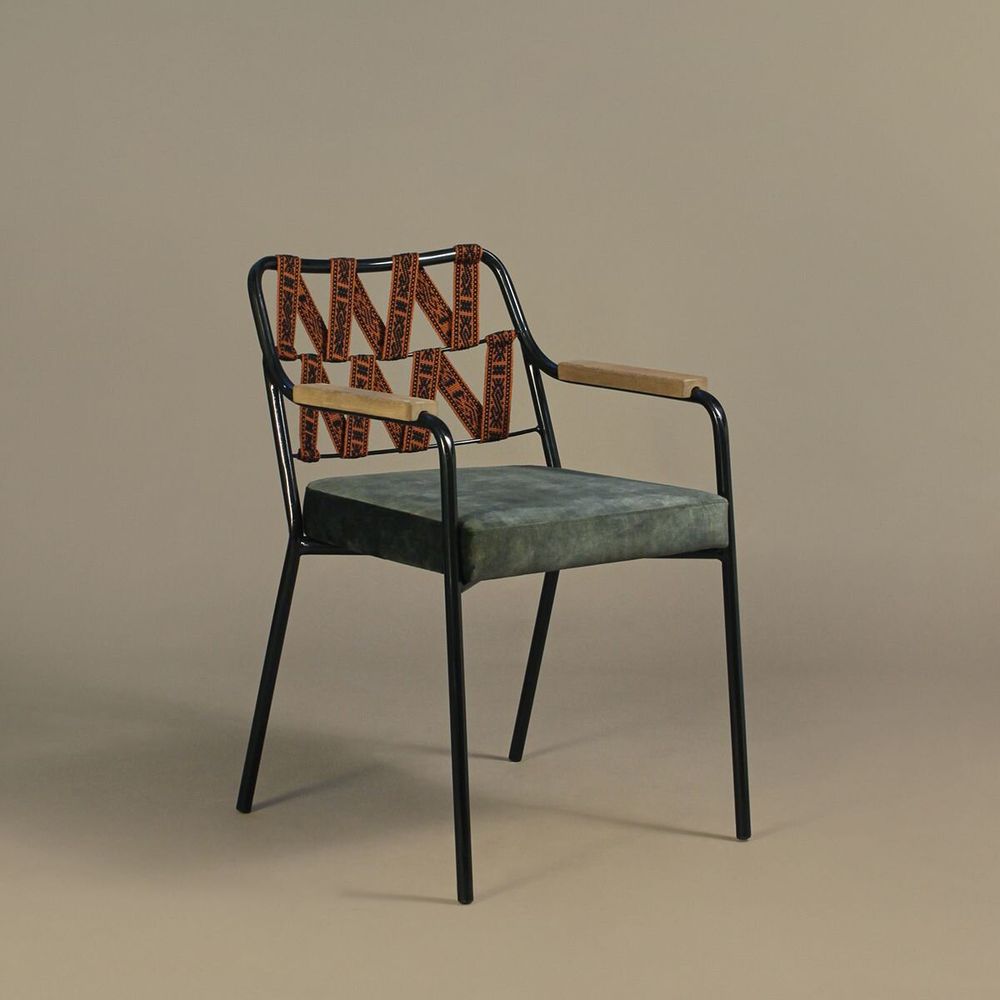 Chairs for hospitalities & contracts - Tiyana Clásica chair - NA'LAGO