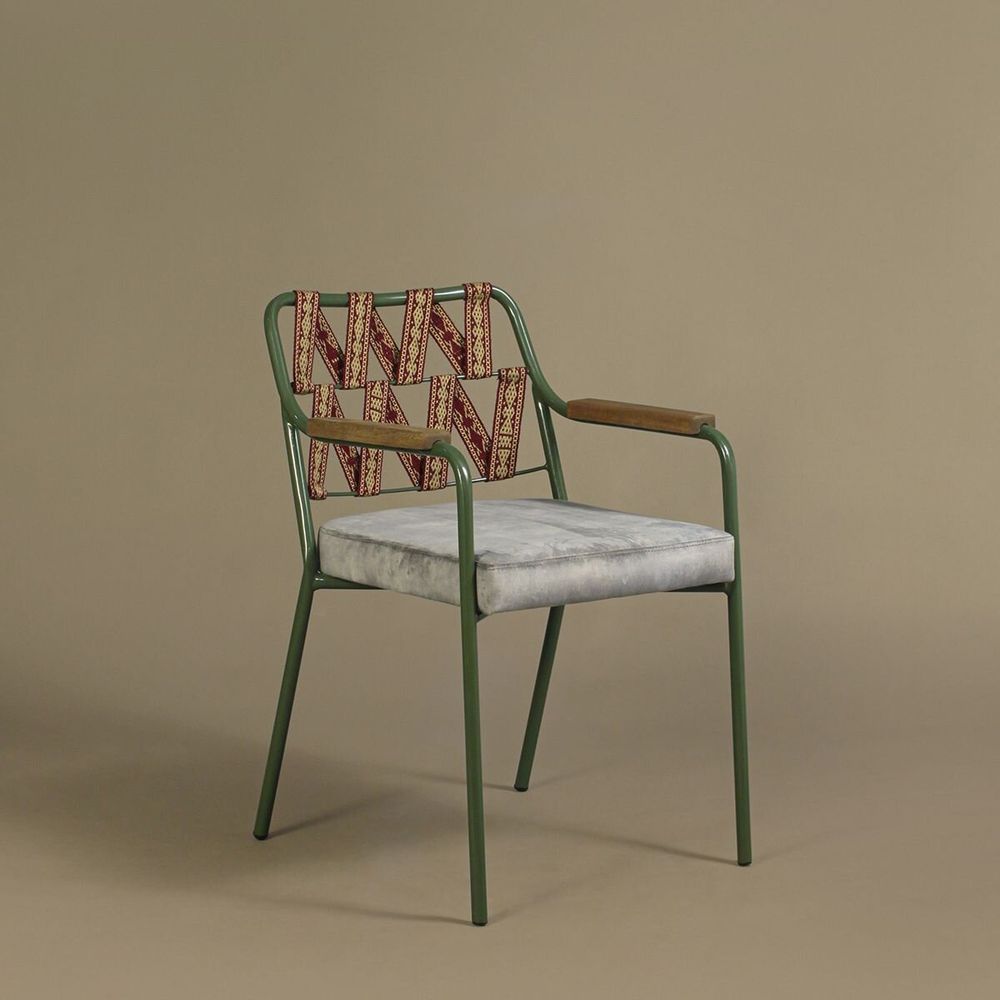 Chairs for hospitalities & contracts - Tiyana Clásica chair - NA'LAGO