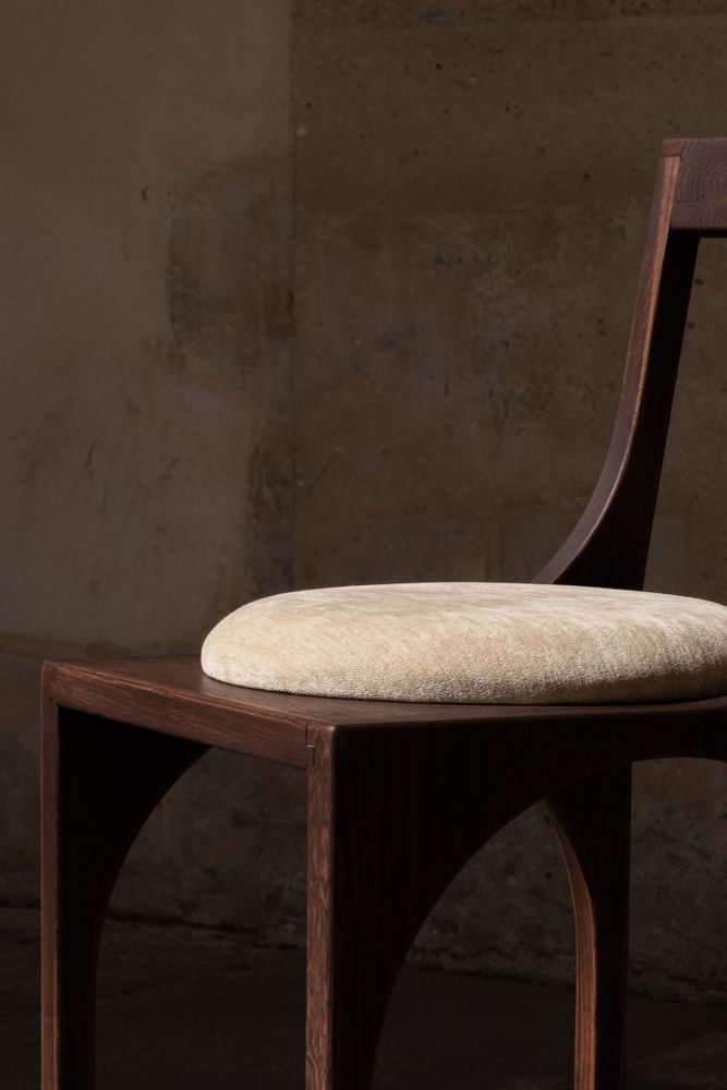 Chairs - CALYX chair - CARDONES