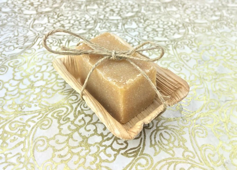 Savons - SAVON SOLIDE AYURVEDIQUE - CURCUMA - PETIT FORMAT - KARAWAN AUTHENTIC