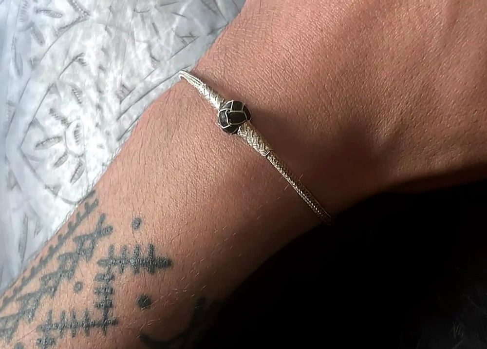 Bracelets - BRACELET NOEUD NOIR - ARGENT ET ARGENT OXYDÉ - FAIT MAIN - HOMME&FEMME - KARAWAN AUTHENTIC