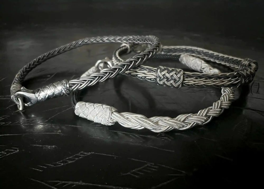 Bracelets - BRACELET DOUBLE TRESSE FINE + 3 NOEUDS COULANTS - ARGENT ET ARGENT OXYDÉ - FAIT MAIN - HOMME&FEMME - KARAWAN AUTHENTIC