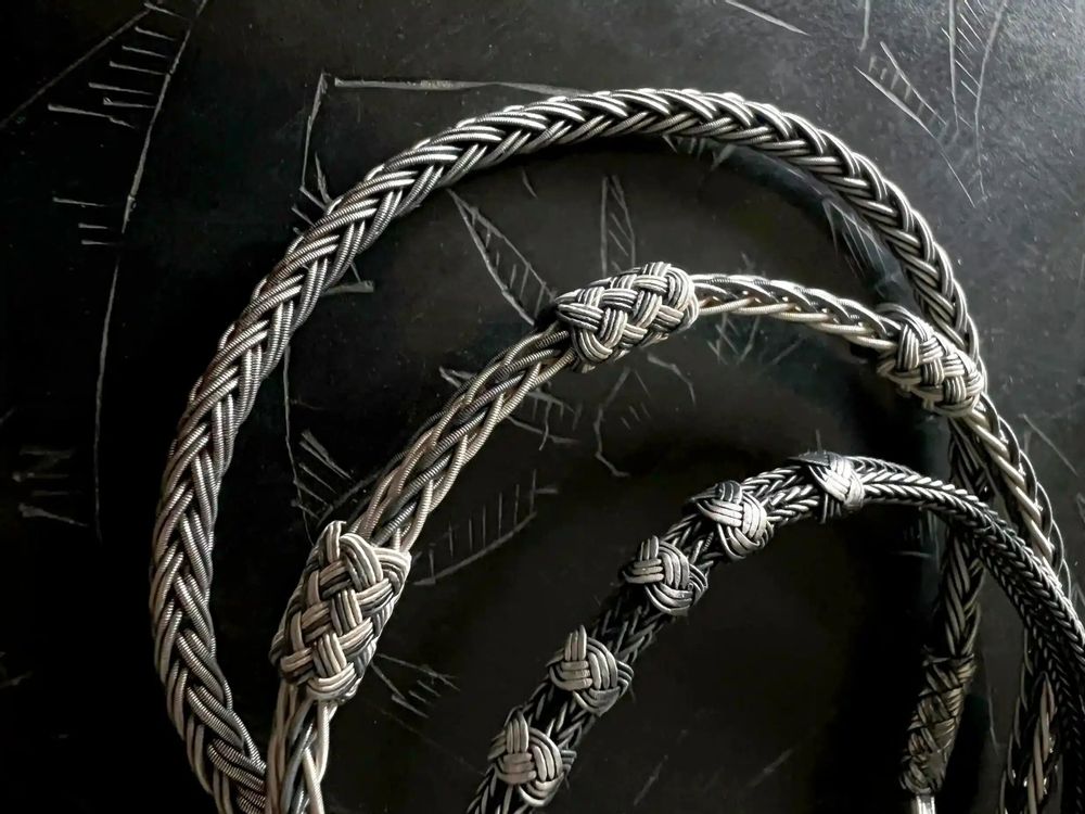 Bracelets - ROUND BRAID BRACELET - SILVER AND OXIDIZED SILVER - HANDMADE - MEN&WOMEN - KARAWAN AUTHENTIC