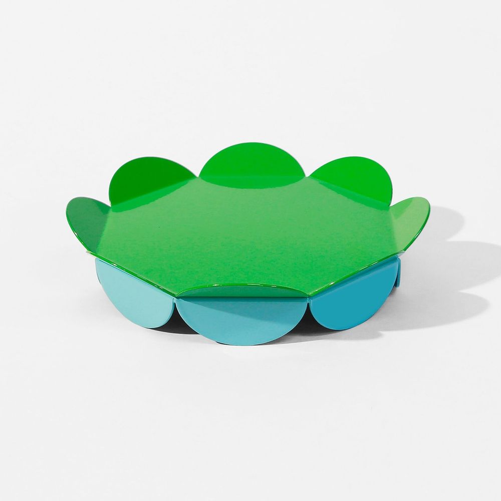 Plats et saladiers - Présentoir Fleur L – Centre de table sculptural en métal - ISUWA