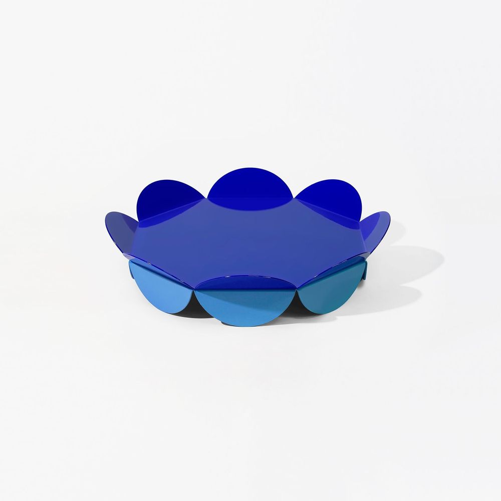 Plats et saladiers - Présentoir Fleur S – Objet design sculptural en métal - ISUWA