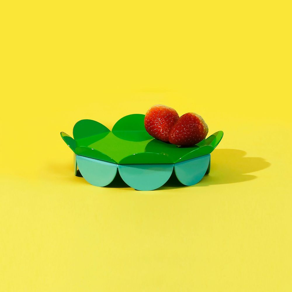 Plats et saladiers - Présentoir Fleur S – Objet design sculptural en métal - ISUWA