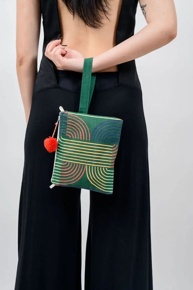Sacs et cabas - Etheral motion B Pouch Bag - KORES ACCESSORIES