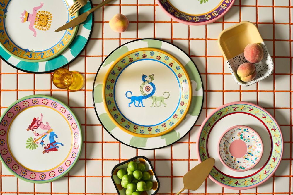 Assiettes au quotidien - Collection ancestrale Cosmogenesis - KAPKA ENAMELWARE