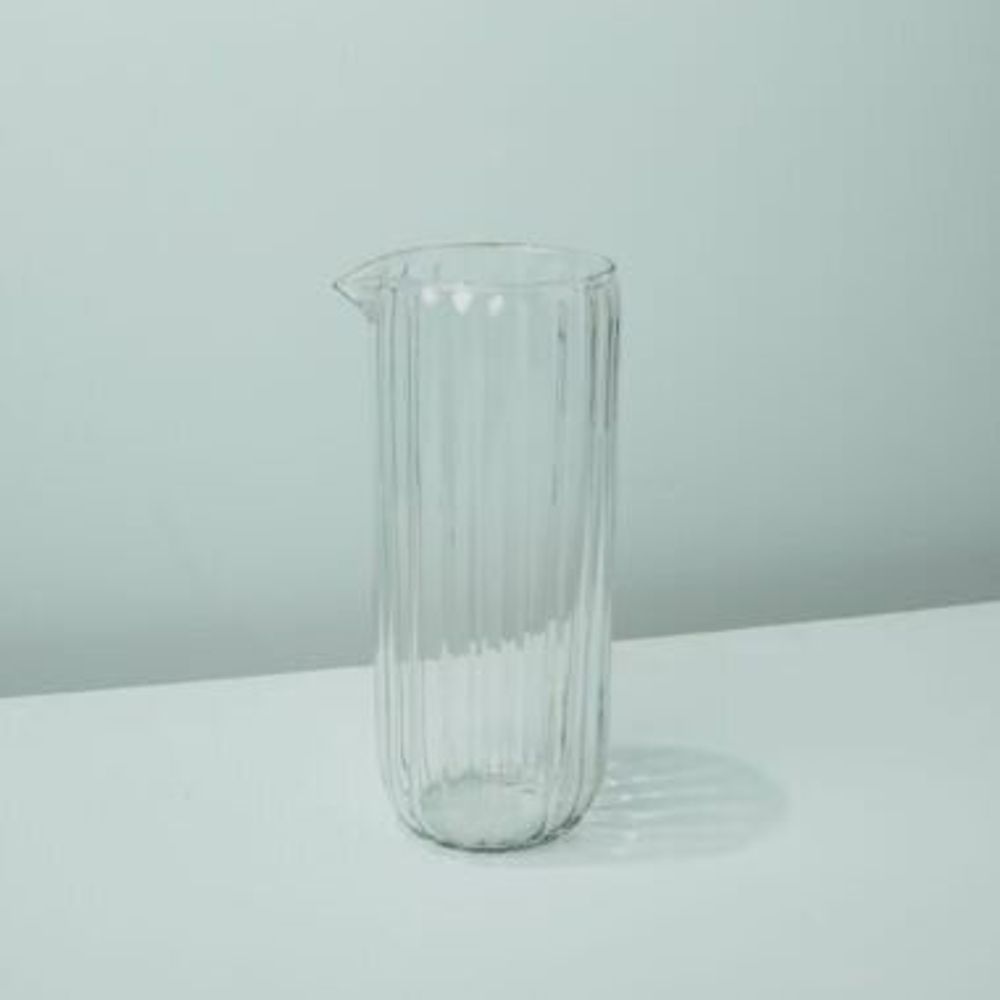Glass - Ribbed glasses and carafes - BE HOME