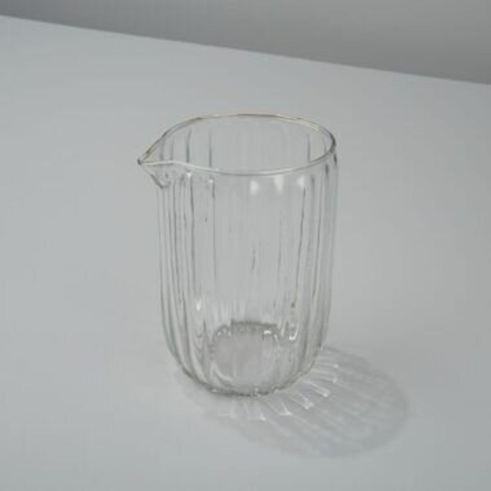 Glass - Ribbed glasses and carafes - BE HOME