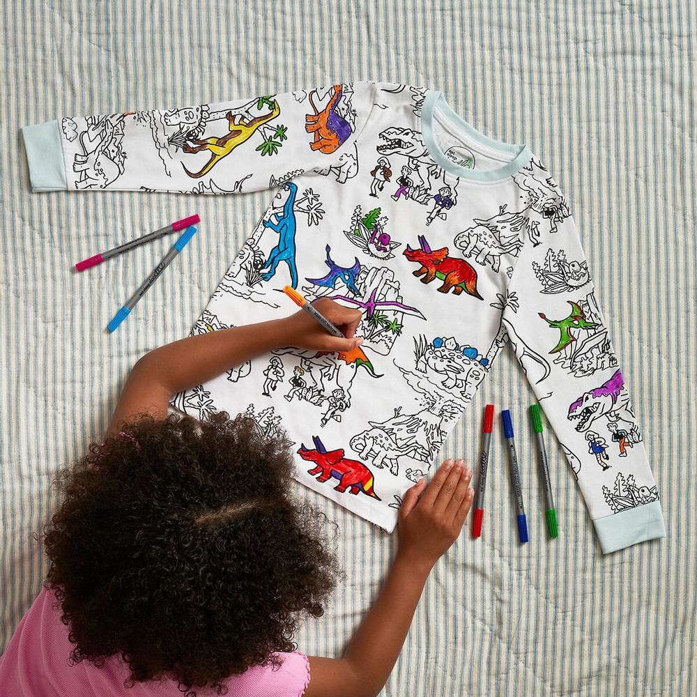 Loisirs créatifs pour enfant - Pyjama à colorier - EATSLEEPDOODLE
