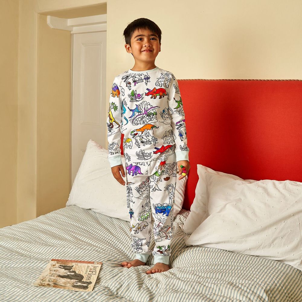 Loisirs créatifs pour enfant - Pyjama à colorier - EATSLEEPDOODLE