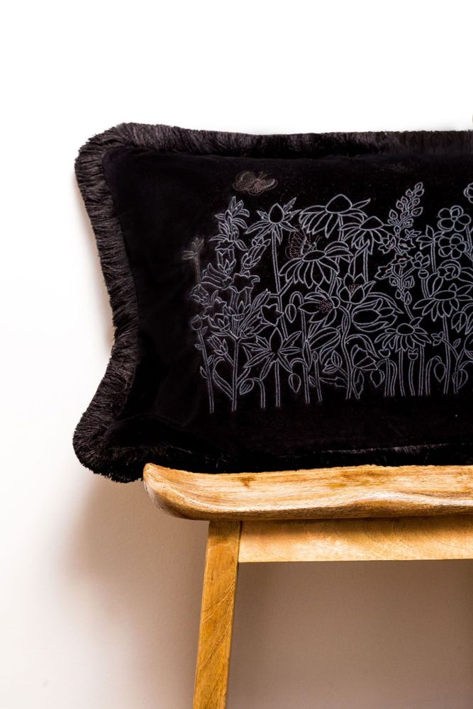 Fabric cushions - Sweet Vista” embroidered cushion, 50 x 35 cm - SHAKU