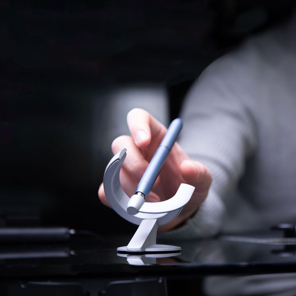 Stylos, feutres et crayons - Hoverpen Future - NOVIUM
