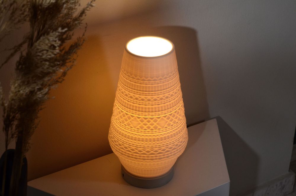 Table lamps - MACRAME porcelain table lamp - KERAMIK
