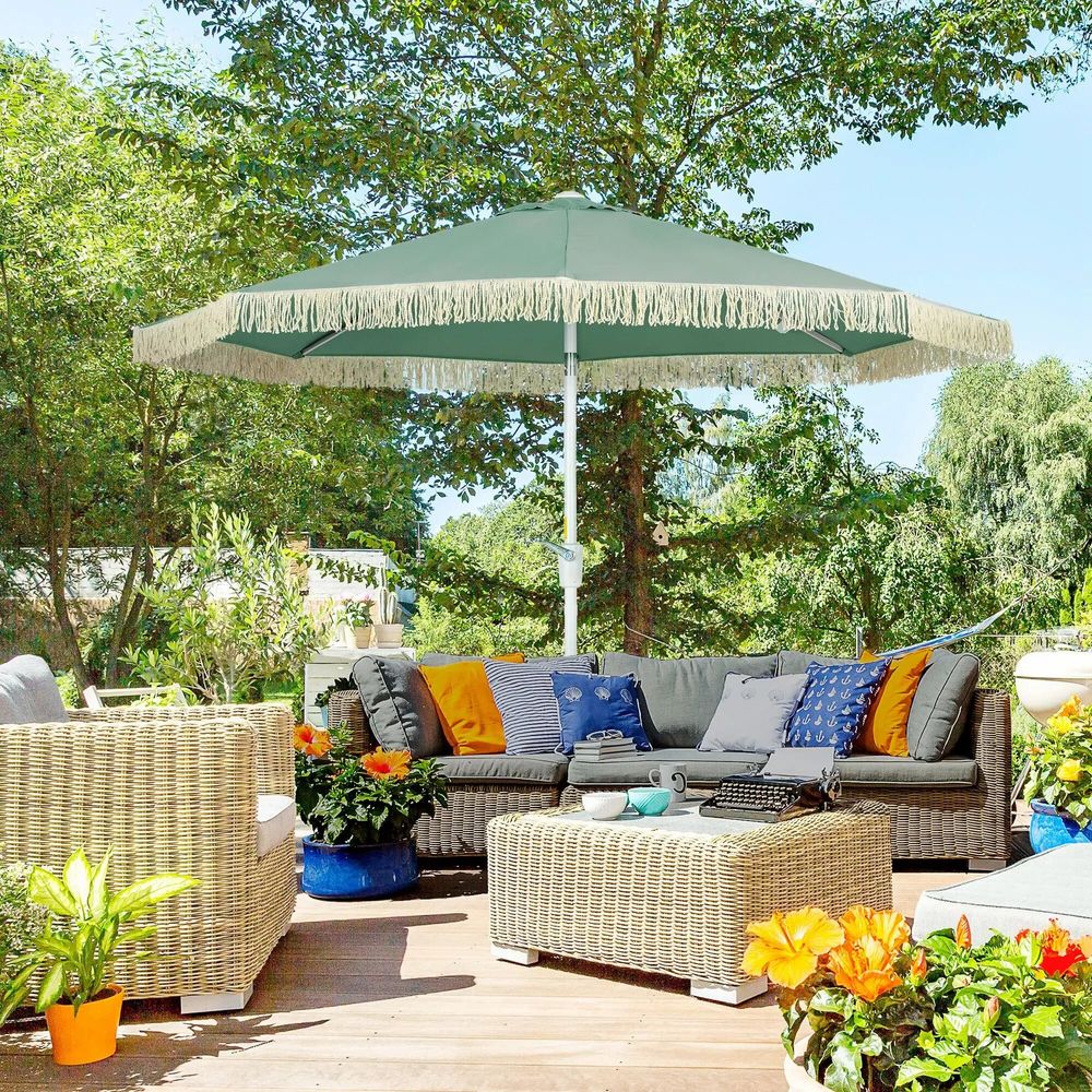 Sunshades - Bohemian style tilting garden parasol with polyester fringes - AOSOM BUSINESS