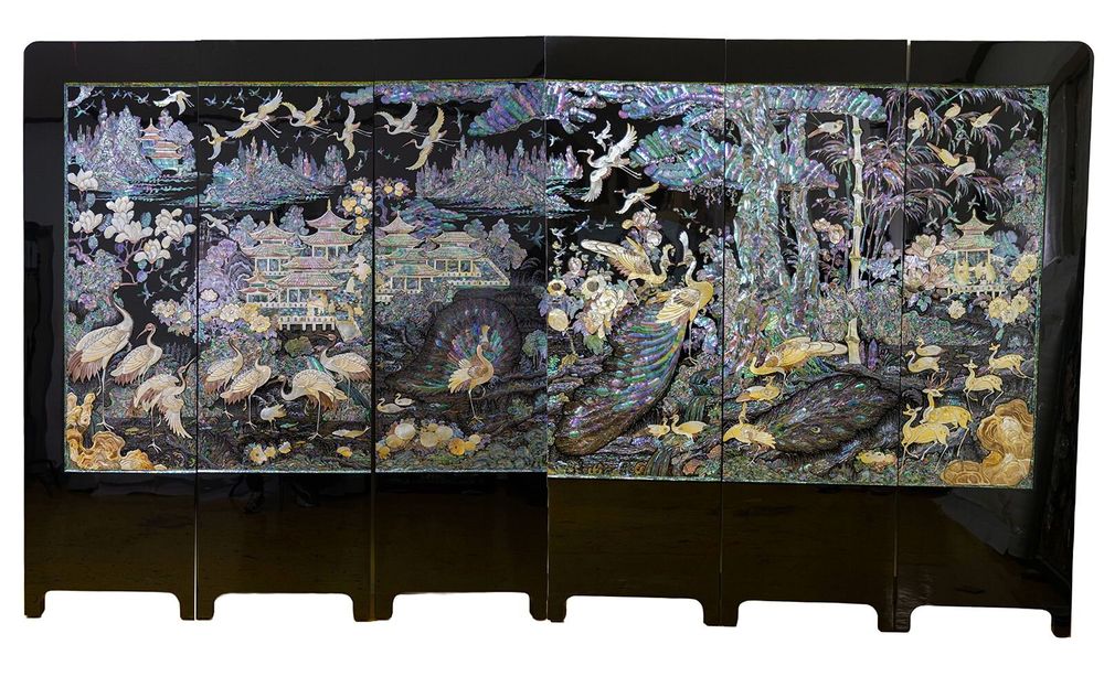 Decorative objects - Korean Mother-of-Pearl Folding Screen – Cranes, Peacocks & Royal Garde - FEBRUARY MOUNTAIN
