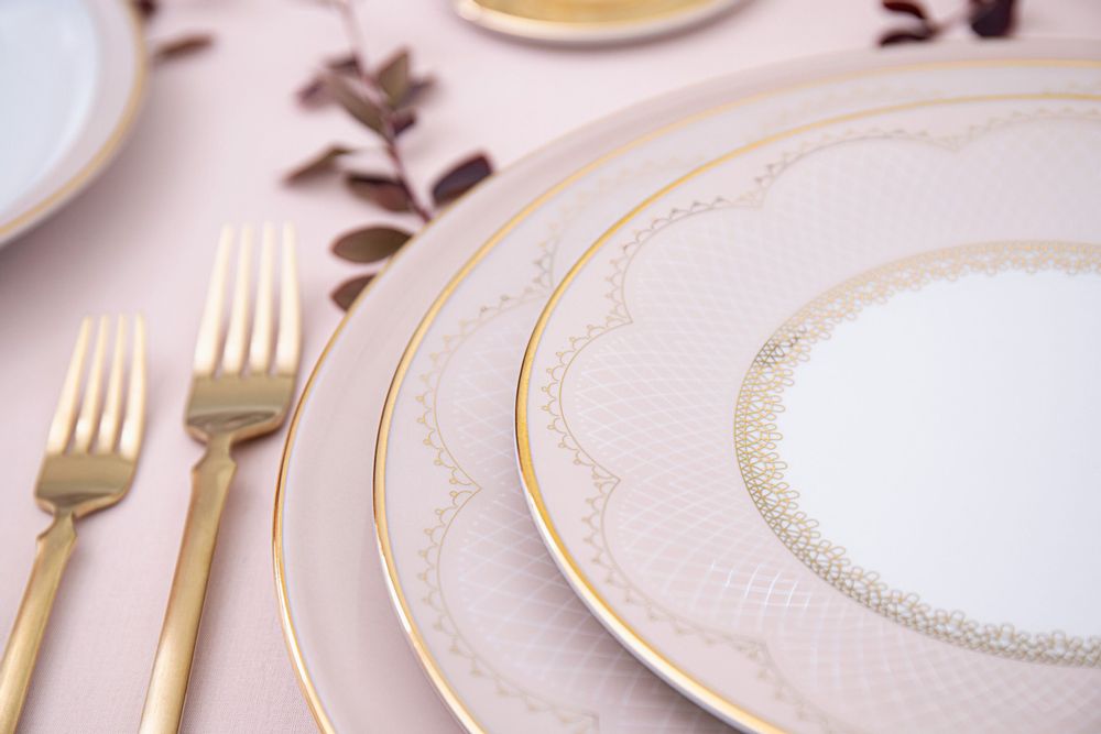 Kitchen utensils - Grace porcelain plates - PORCEL