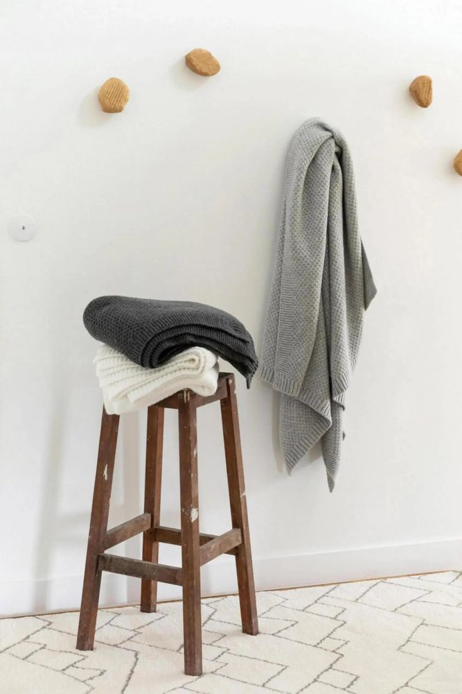 Throw blankets - Recycled Knit Throw Danilo Neige 130 X 160 - MAISON VIVARAISE - SDE VIVARAISE WINKLER