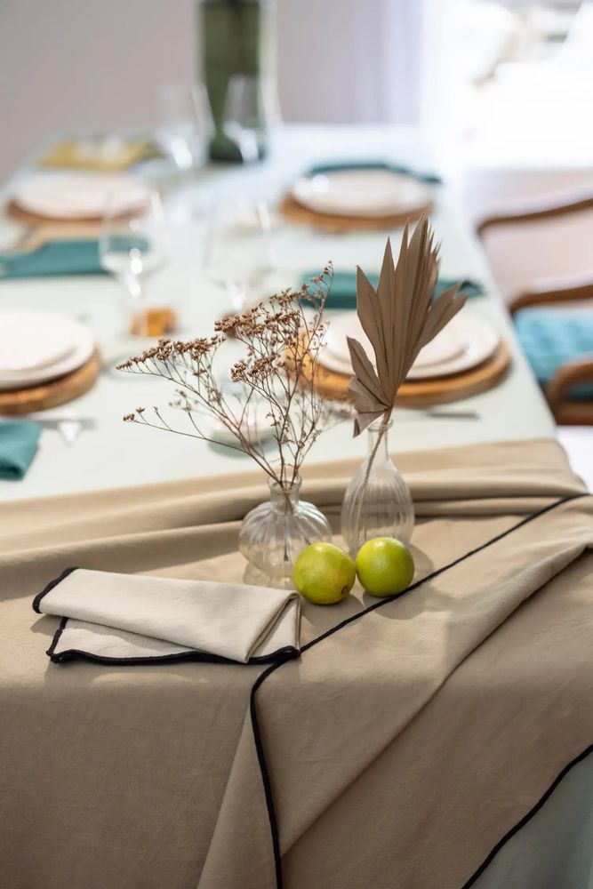 Table cloths - Grace Recycled Tablecloth Camel 140 X 140 - MAISON VIVARAISE - SDE VIVARAISE WINKLER