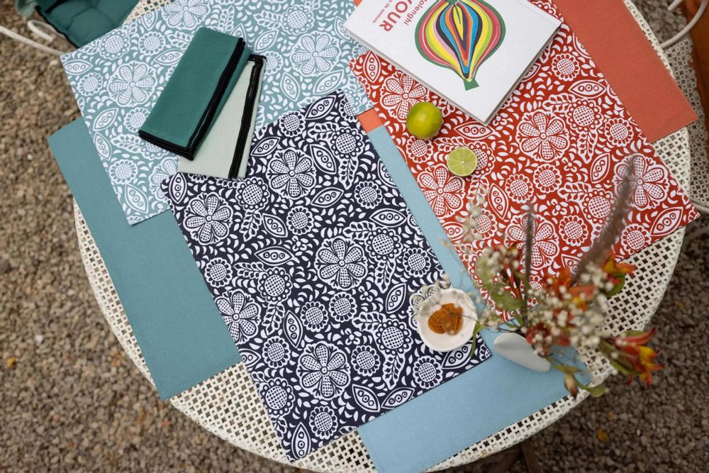 Table cloths - Recycled Coated Placemat Set Kira Ombre 33 X 48 - MAISON VIVARAISE - SDE VIVARAISE WINKLER