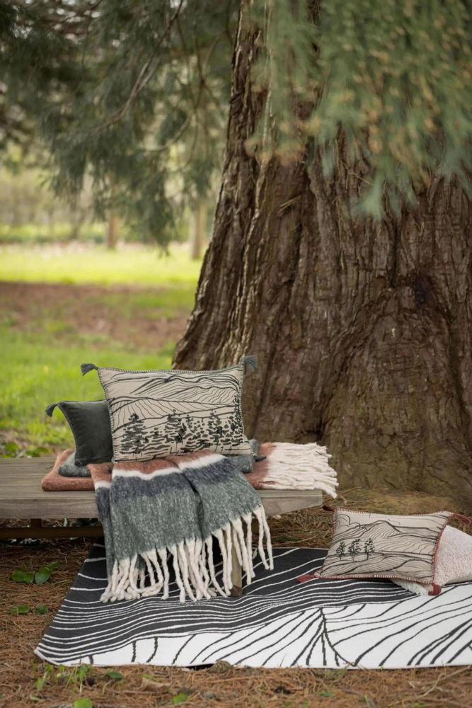 Coussins textile - Coussin brodé Dusko Thym 40 x 65 - MAISON VIVARAISE - SDE VIVARAISE WINKLER