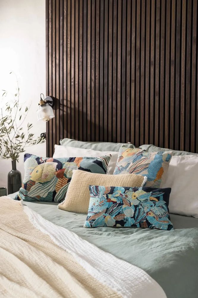 Coussins - Coussin brodé Dori Marine 30 x 50 - MAISON VIVARAISE - SDE VIVARAISE WINKLER